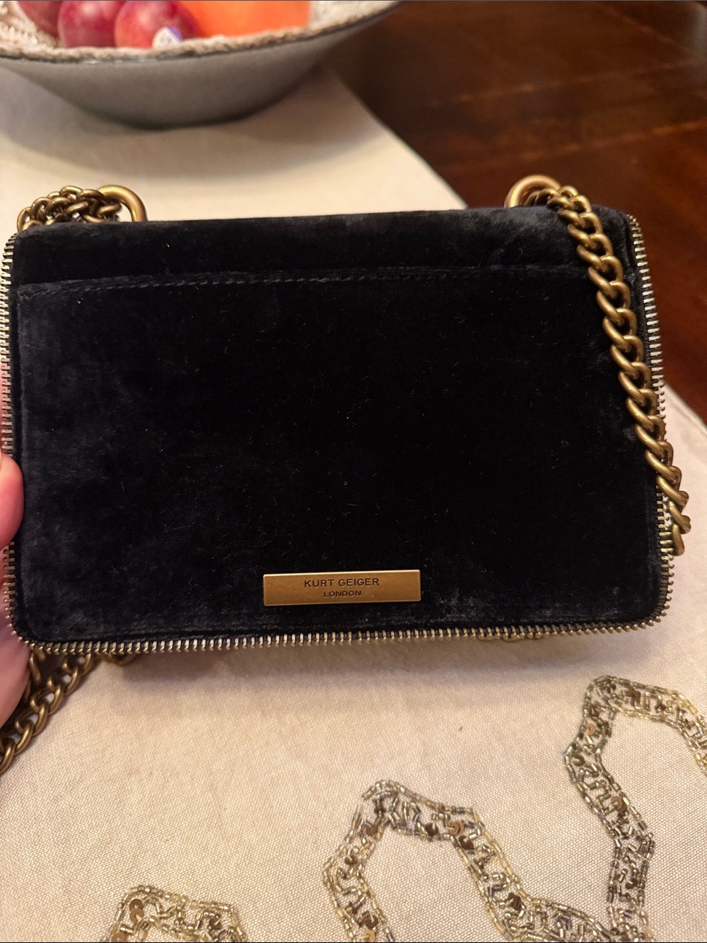 Kurt Geiger Velvet /Leather Chain Shoulder Bag with Gold Hardware - Picture 5 of 9